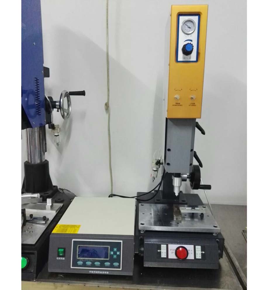 35K精密型超聲波塑焊機(jī)